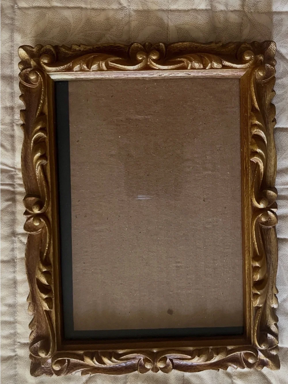 Vintage Ornate Gold Decorative Wall Frame 5x7